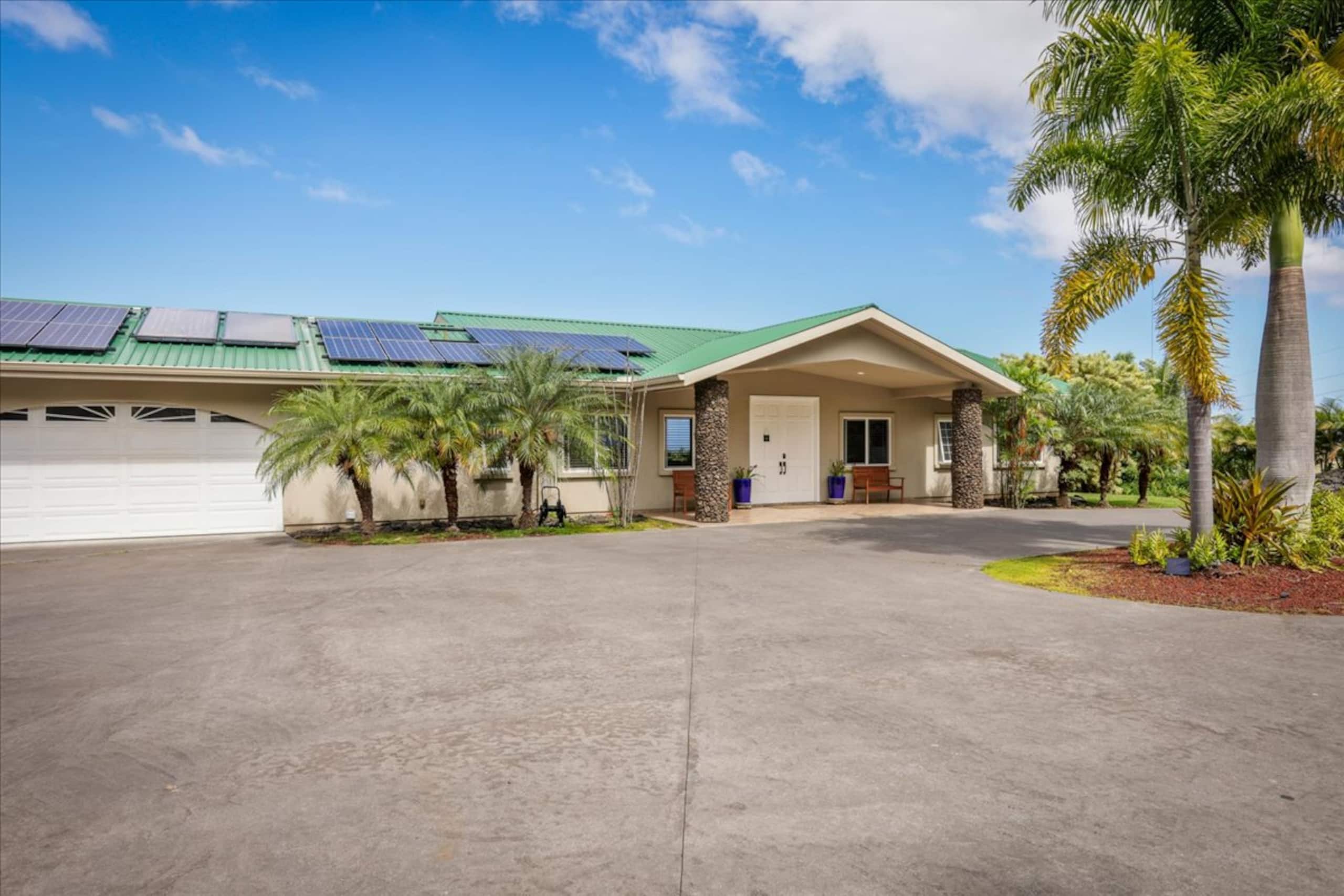 Home in Kailua-Kona · ★4.98 · 3 bedrooms · 5 beds · 2.5 private baths - Image 38