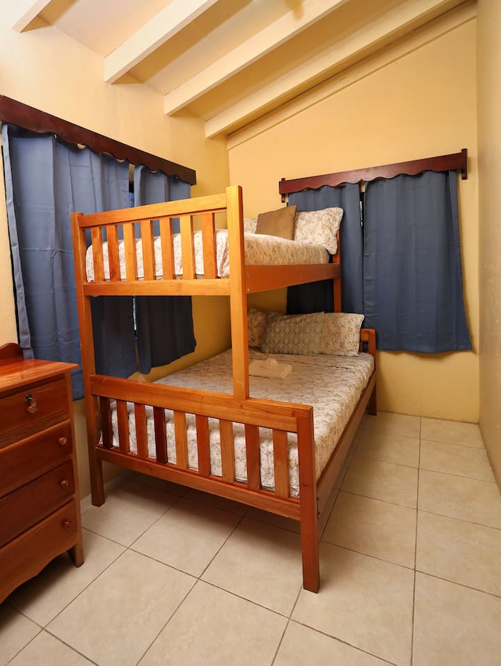 ห้องนอนผู้เข้าพัก 