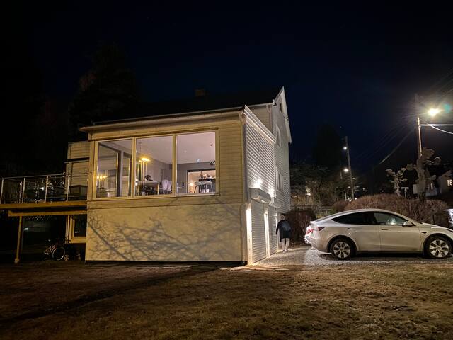 Nyoppusset luksusbolig – stor hage gallery image 4