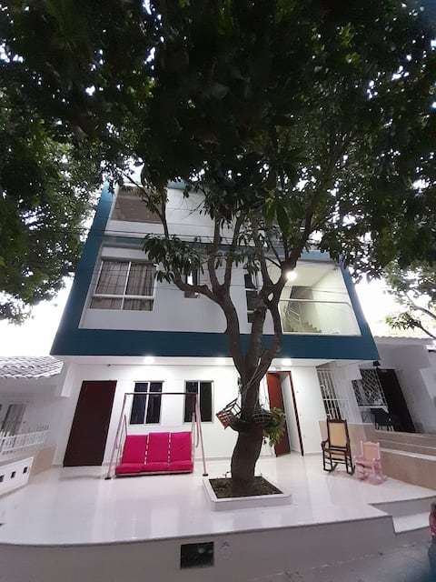 Top performing Airbnb: Cartagena la Española Studio Apartment in Torices