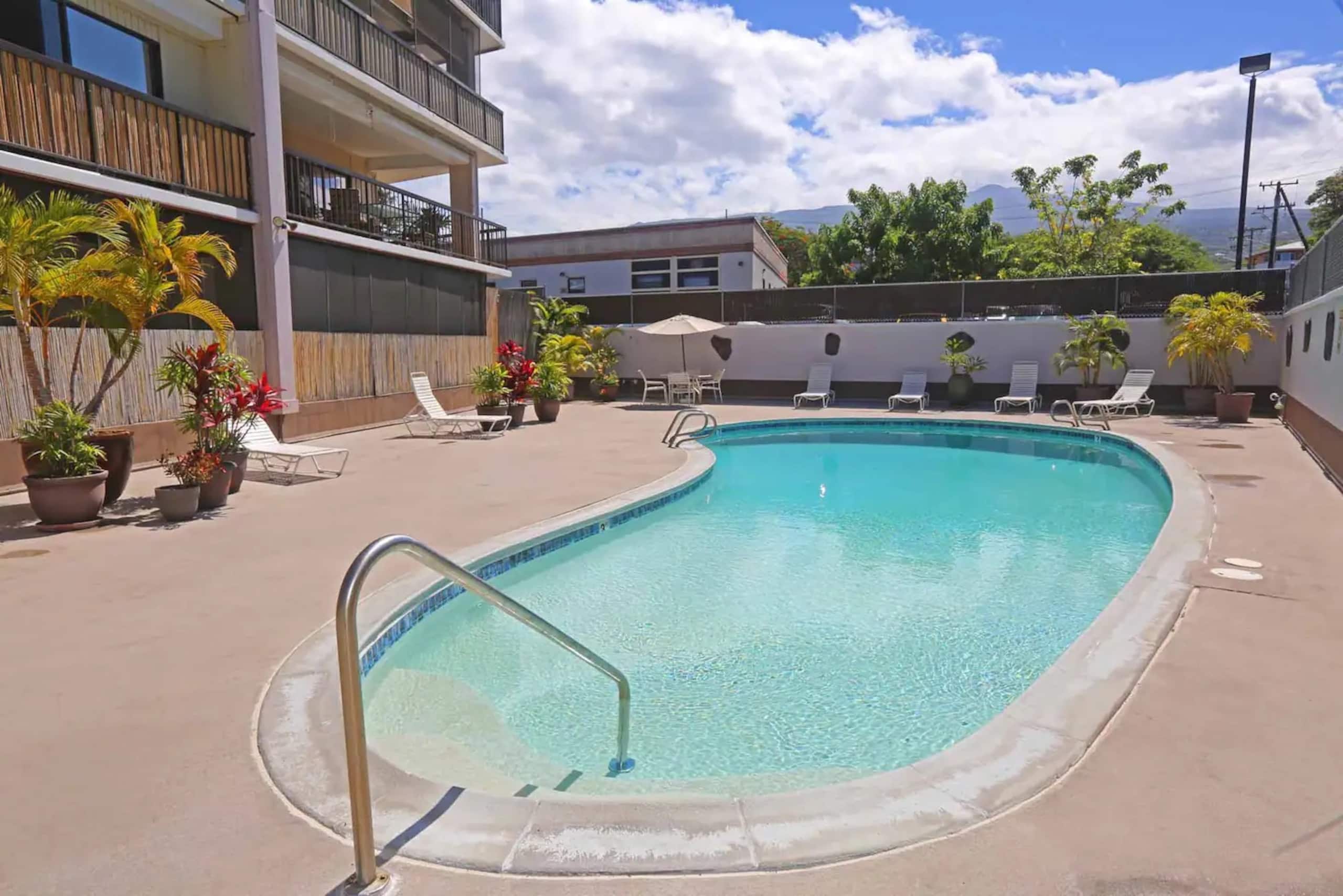 Condo in Kailua-Kona · ★4.92 · 2 bedrooms · 3 beds · 2 baths - Image 24