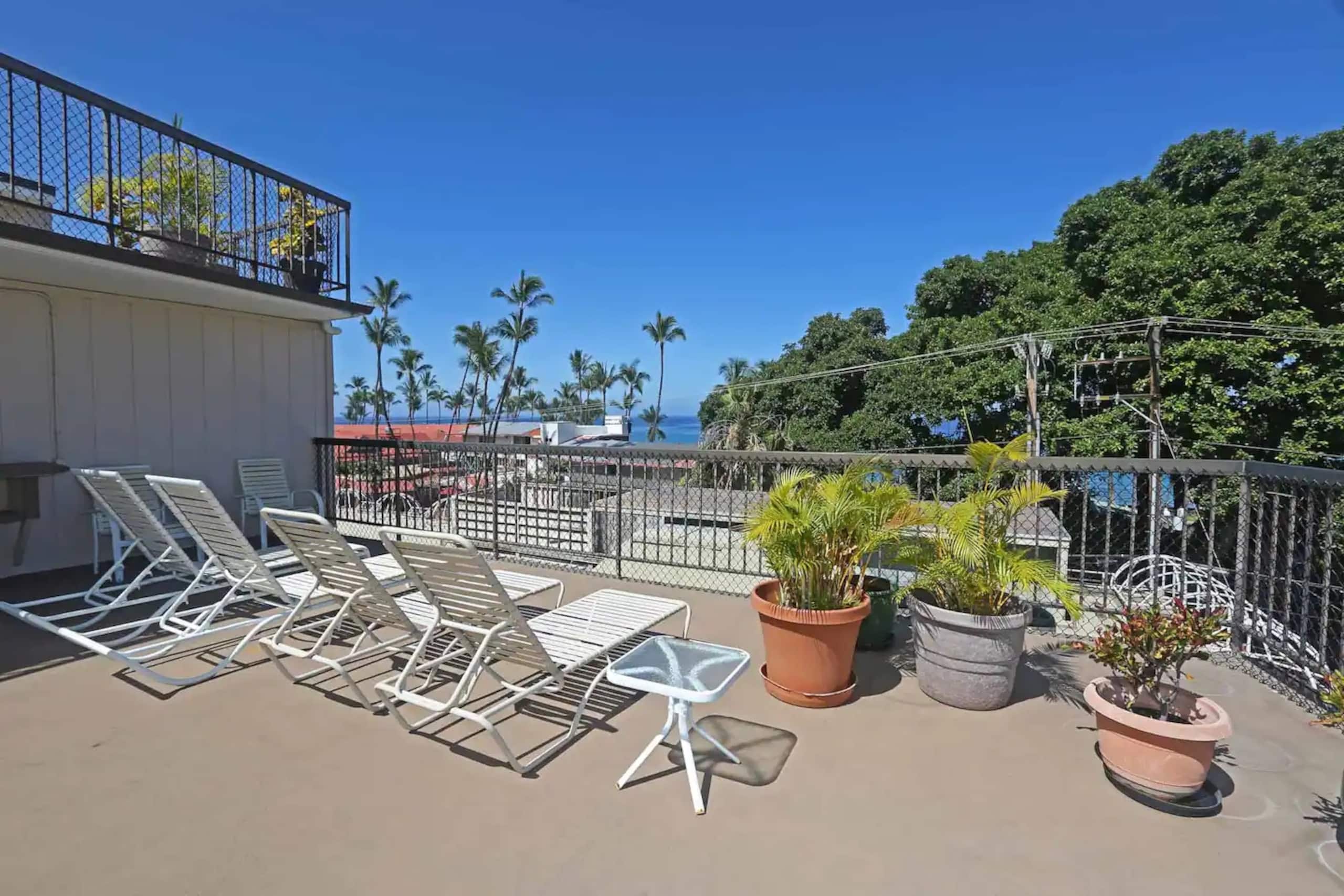 Condo in Kailua-Kona · ★4.92 · 2 bedrooms · 3 beds · 2 baths - Image 19