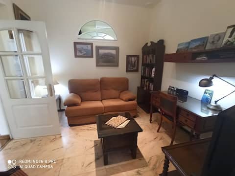 Airbnb con mejor rendimiento: Cádiz + Central Market + Comfort=Tradition & Joy en Cádiz