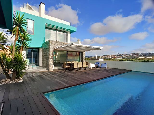 AQUA ZEN Villa, by the beach with private pool