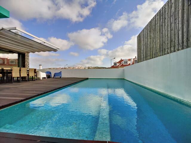 AQUA ZEN Villa, by the beach with private pool gallery image 4