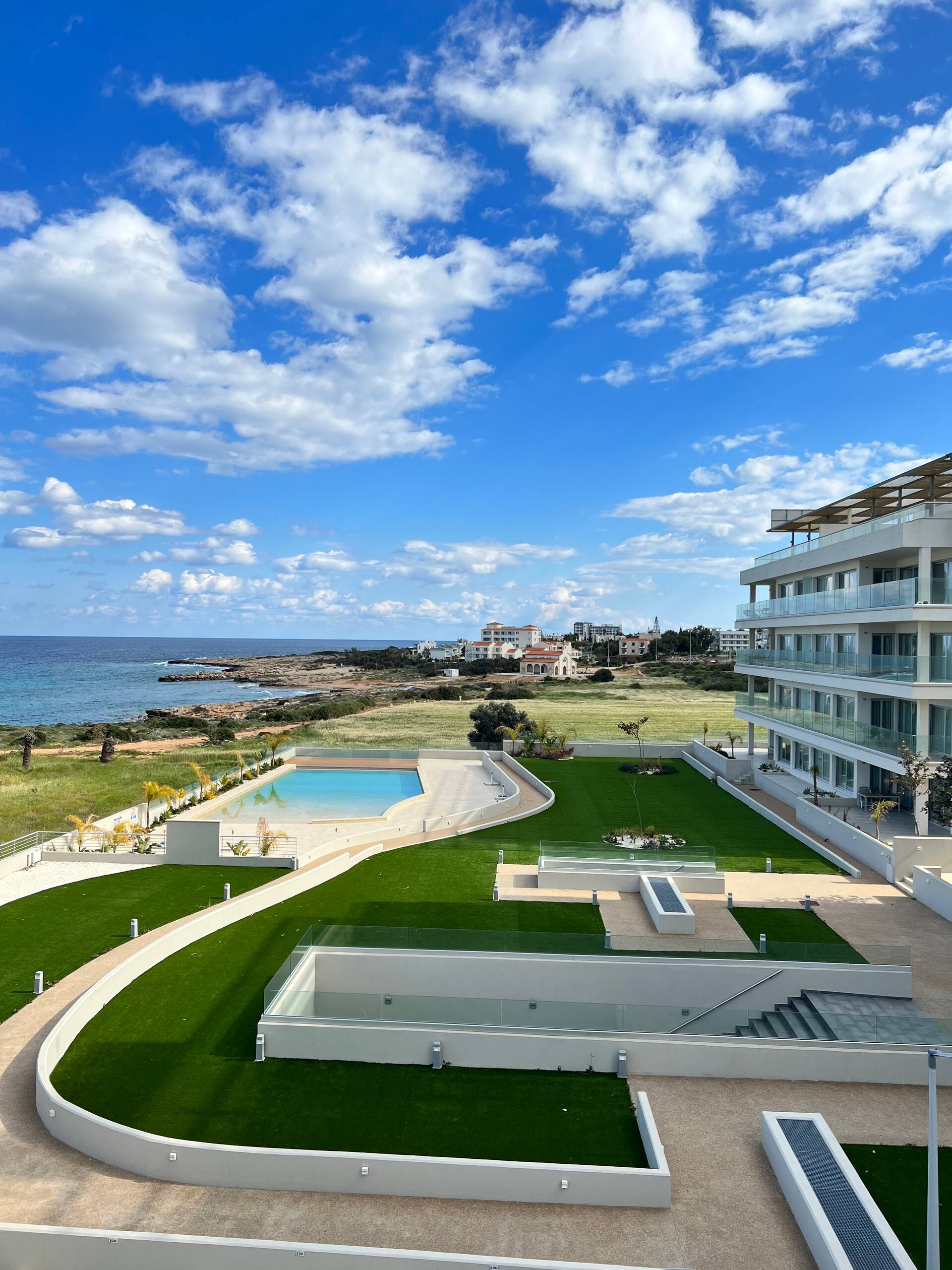 Seaview 3 -bedroom luxury suite on Green bay beach