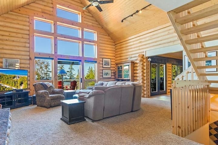 Lazy Lake Lodge In Tobermory - Tobermory