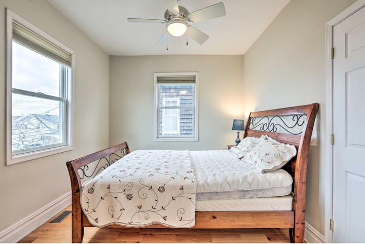 მე-2 სართული საძინებელი - საწოლი 152 × 203 სმ