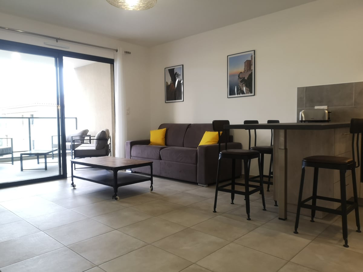 Top Airbnb: T2 Propriano 2/4 people 600 m from the beach (Ancolie) in Propriano