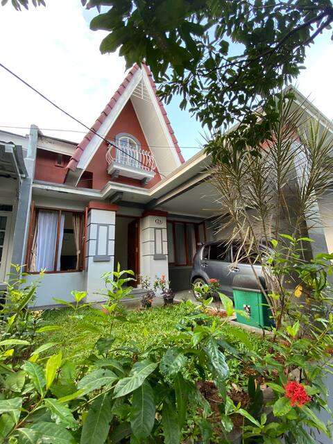 Homy Townhouse at Sentul