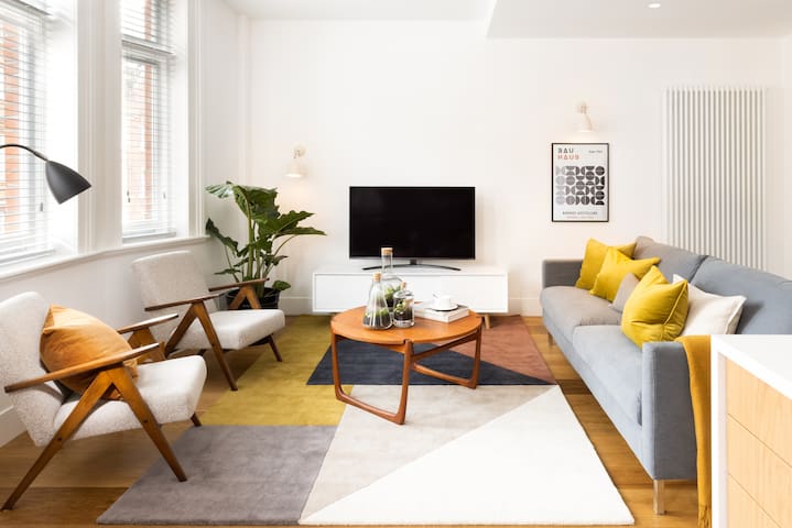 The Marlo, Three Bedroom Apartment in Marylebone