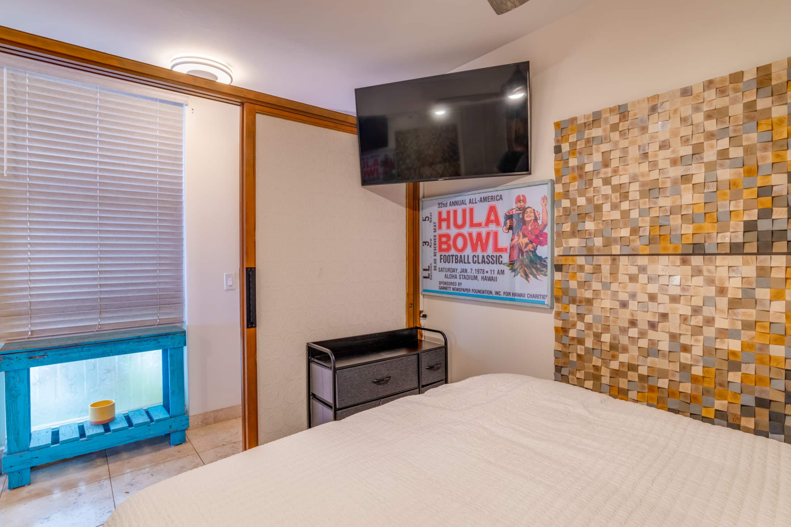 Condo in Lahaina · ★4.84 · 1 bedroom · 1 bed · 1 bath - Image 14