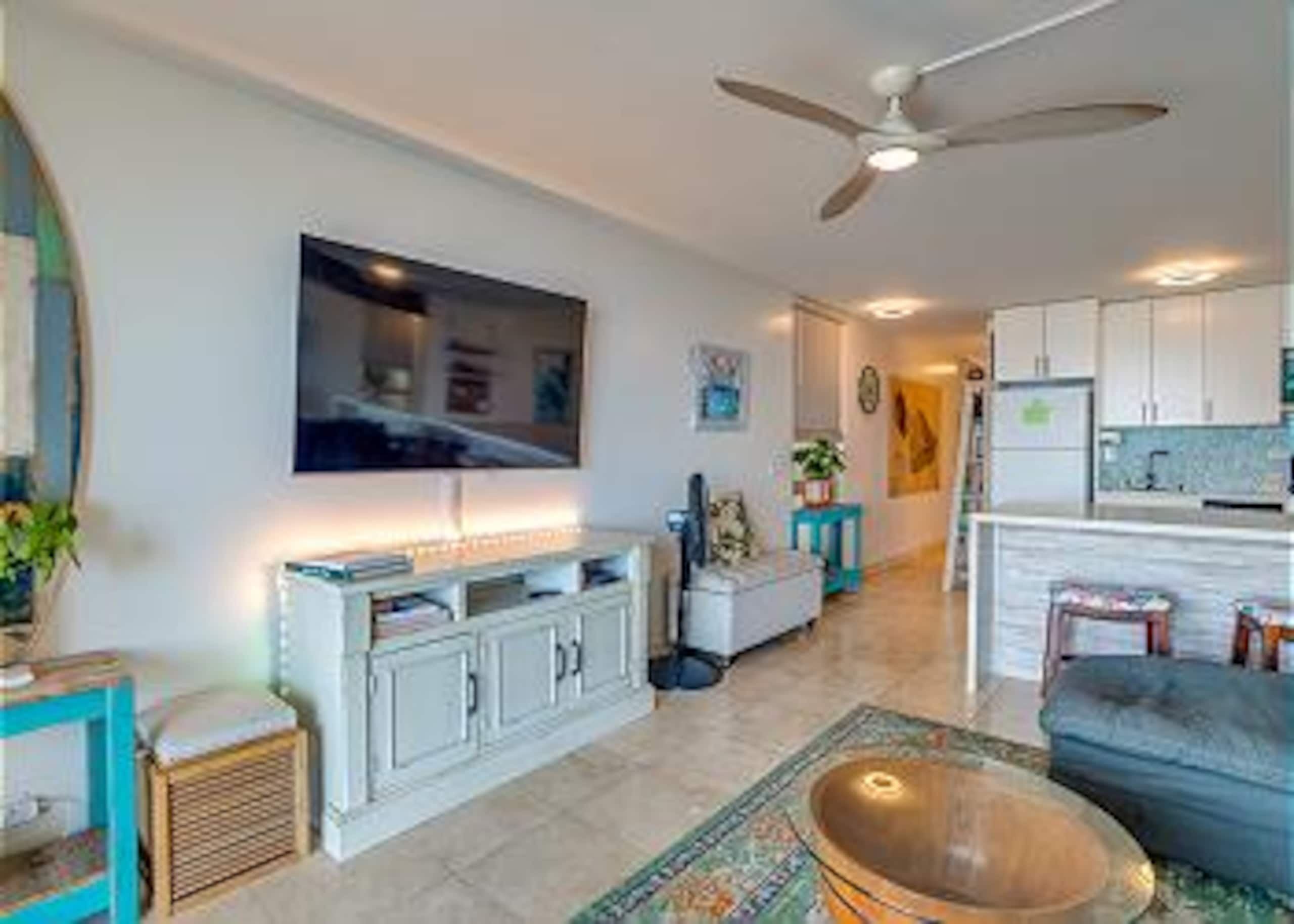 Condo in Lahaina · ★4.84 · 1 bedroom · 1 bed · 1 bath - Image 6