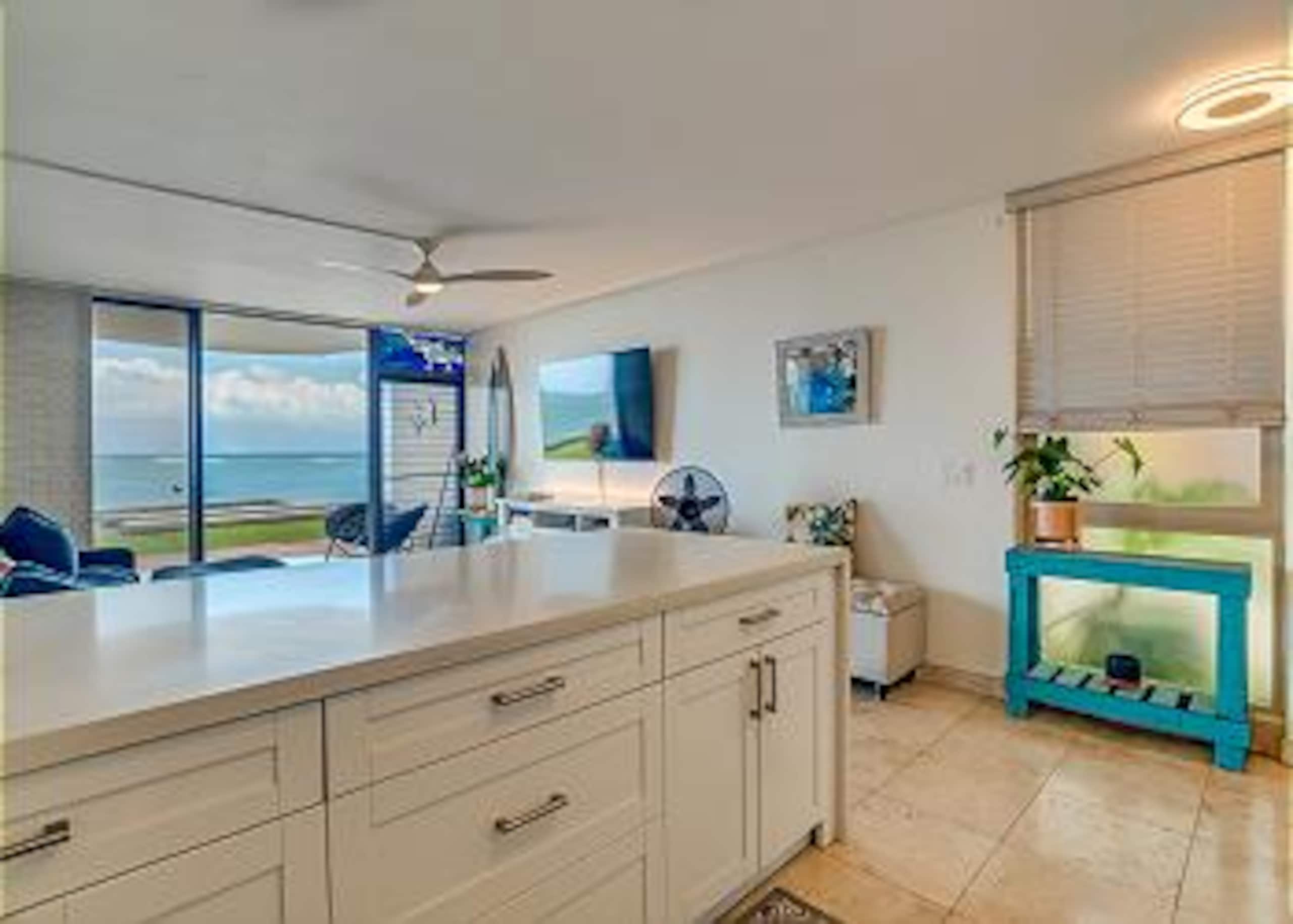 Condo in Lahaina · ★4.84 · 1 bedroom · 1 bed · 1 bath - Image 9