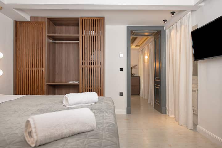 Kantoni Luxury Suite Ii - Corfou