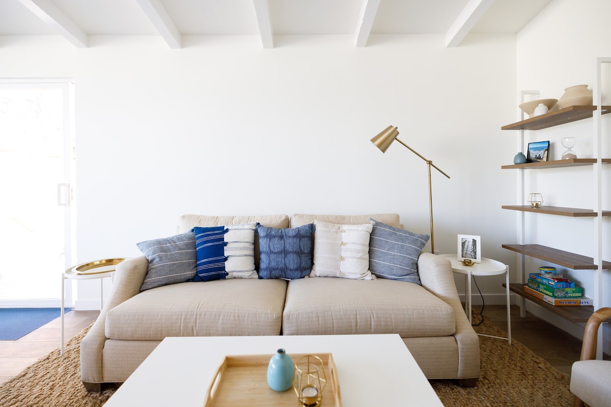 Top Airbnb: Mesa Breeze, our brand-new home near the beach! in Santa Barbara