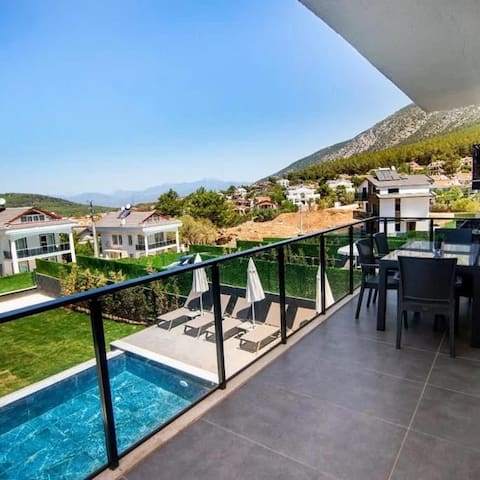 GB Holiday Villas managed Airbnb listing 3