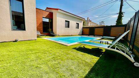 Beautiful villa with pool, spa and sauna