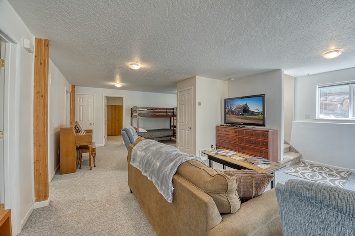 მისაღები ოთახი 1