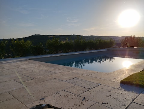 House in the valley with pool!
