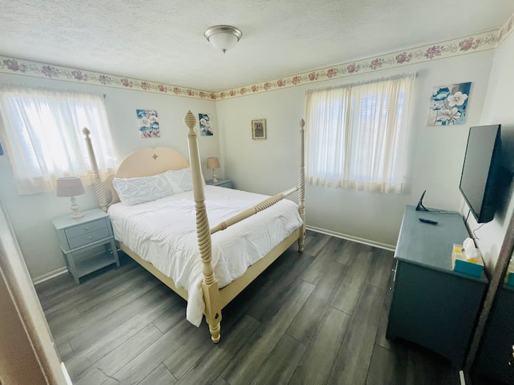 One Queen Bed - Master Bedroom