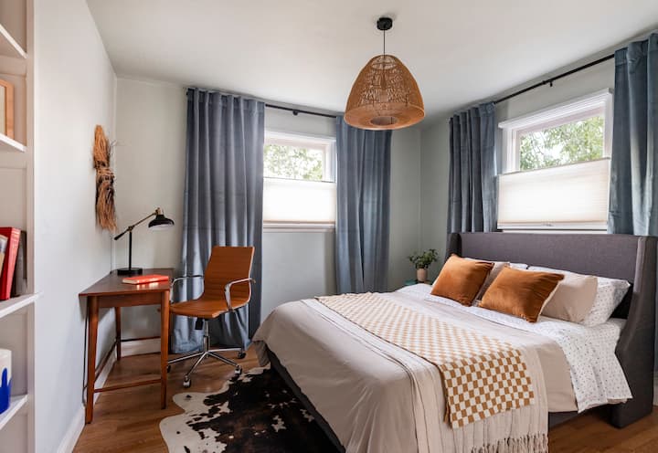 Chumba cha kulala cha ghorofa ya kwanza