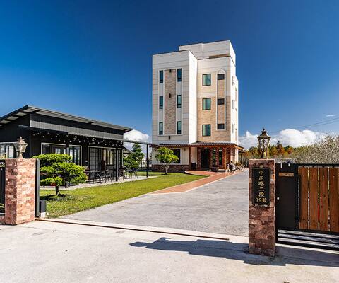 Memory Bucket House Homestay with Independent Grill Restaurant Area/KTV/Electric Mahjong Table Huali