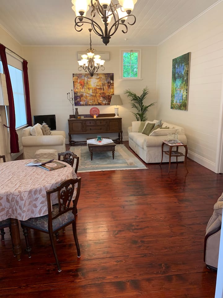 Cottage By The Bowser - Macedon