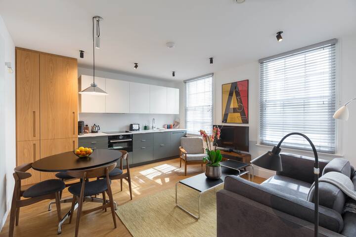 Guy Francis Adrian managed Airbnb listing 2