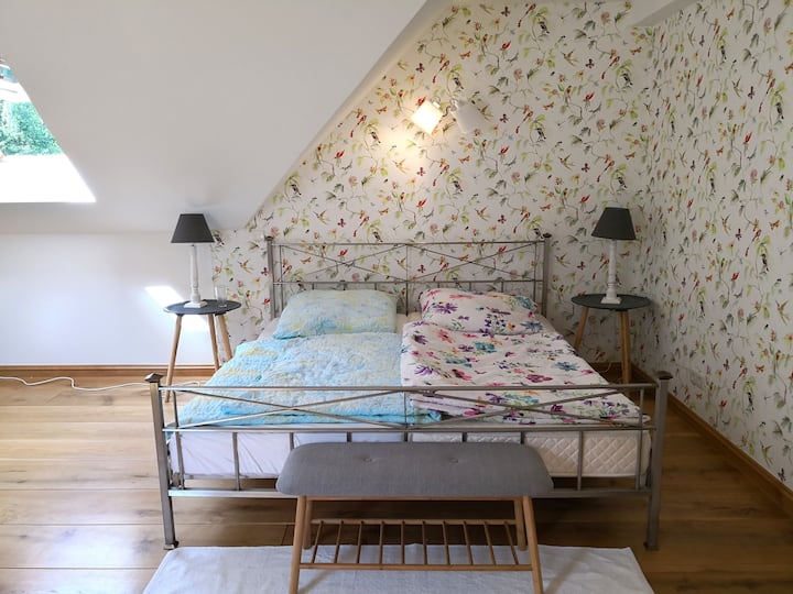 غرفة النوم 2