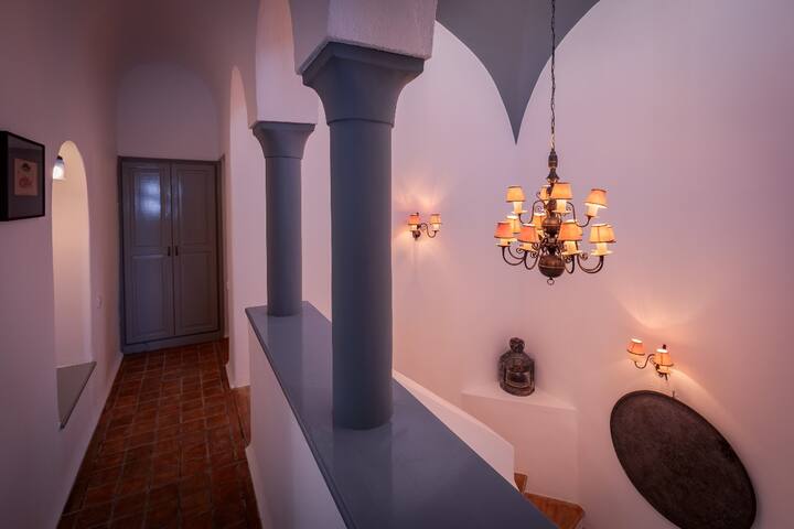 Azure Villa Santorini gallery image 2