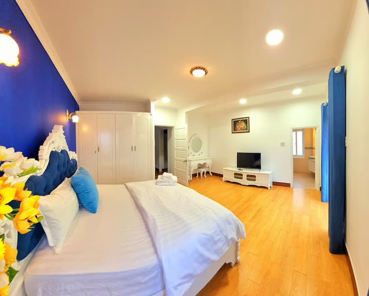 Chambre 4 au 2ème étage.