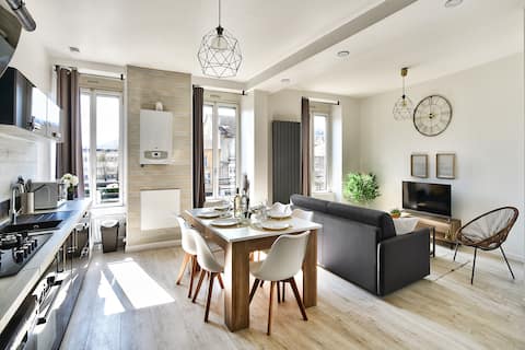 Top Airbnb: Le Cosy Bourgoin - Train Station & Downtown à Bourgoin Jallieu