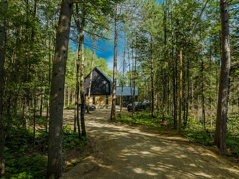 Le Kampaï – Scandinavian Chalet/Thermal Experience