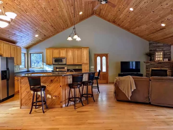 Phillips Cabin Rentals Cabins and More Airbnb
