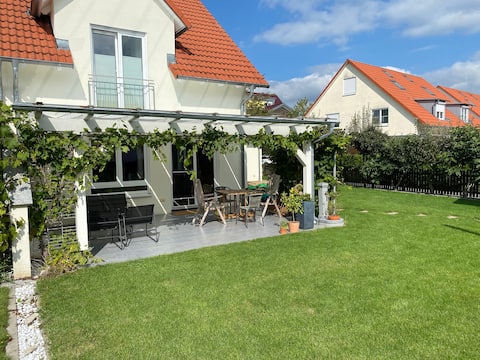 Cozy accommodation with garden