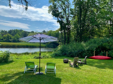 Three bedroom duplex in Stockbridge on the river