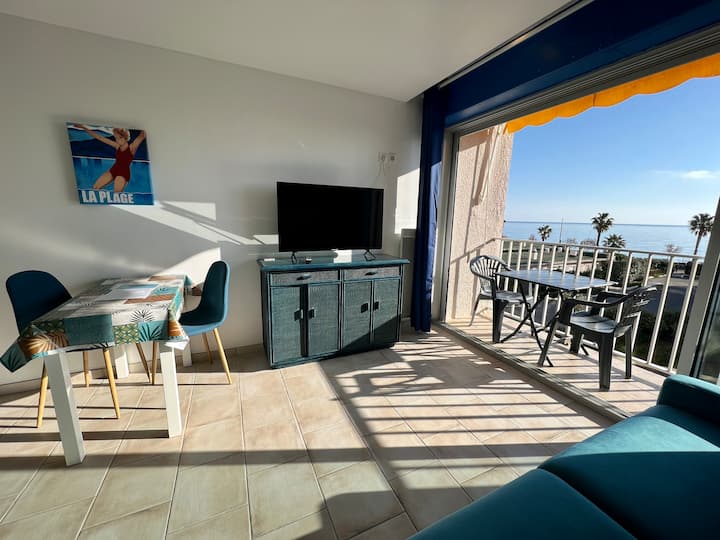 Les Horizons 18★ Pieds Dans L'eau ★Vue Mer★wifi - Le Lavandou