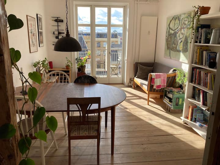 Cozy Apartment With Balcony In The Heart Of Cph - Copenhagen