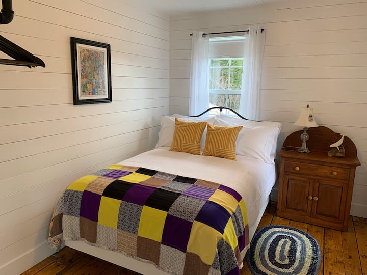 A comfortable sleep and private patio overlooking the bay await.  Your bistro set is the perfect place to enjoy a beverage during sunset or your morning coffee. 