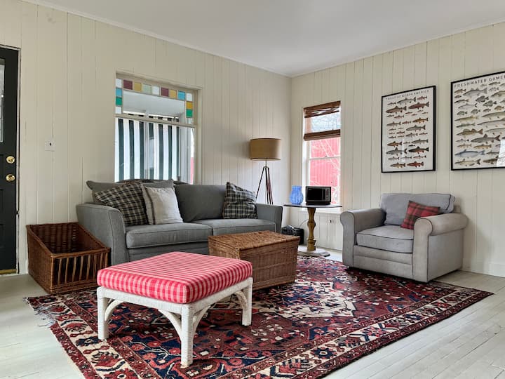 10 Best Airbnb Vacation Rentals Near Chautauqua Lake, New York Trip101