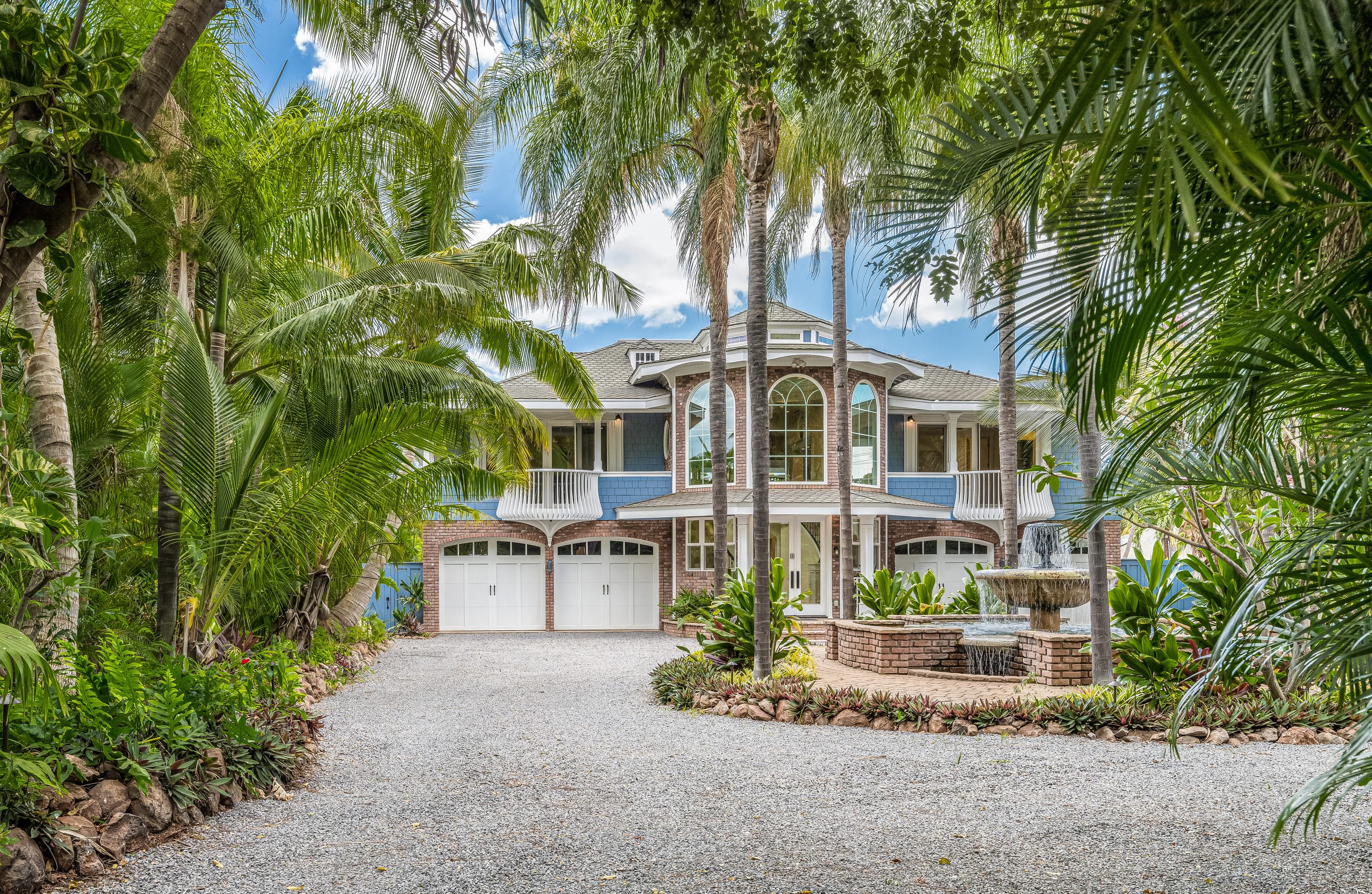 Villa in Kihei · ★5.0 · 6 bedrooms · 9 beds · 5 baths - Image 8