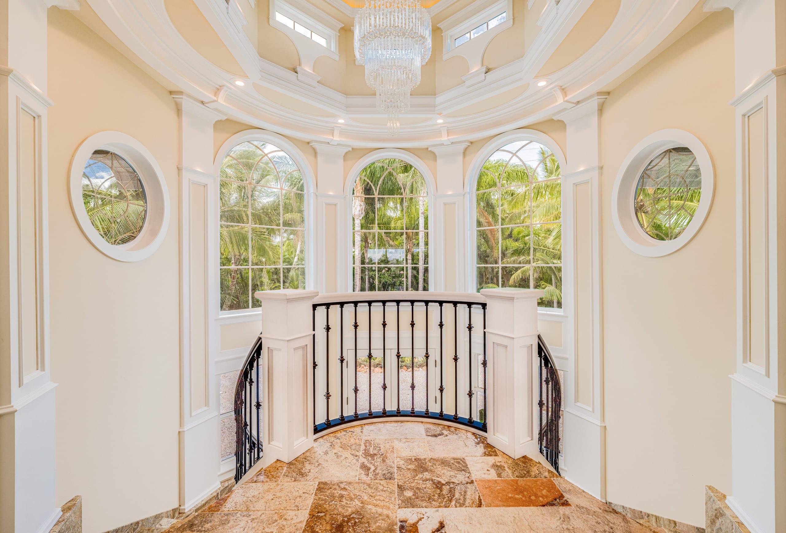 Villa in Kihei · ★5.0 · 6 bedrooms · 9 beds · 5 baths - Image 12