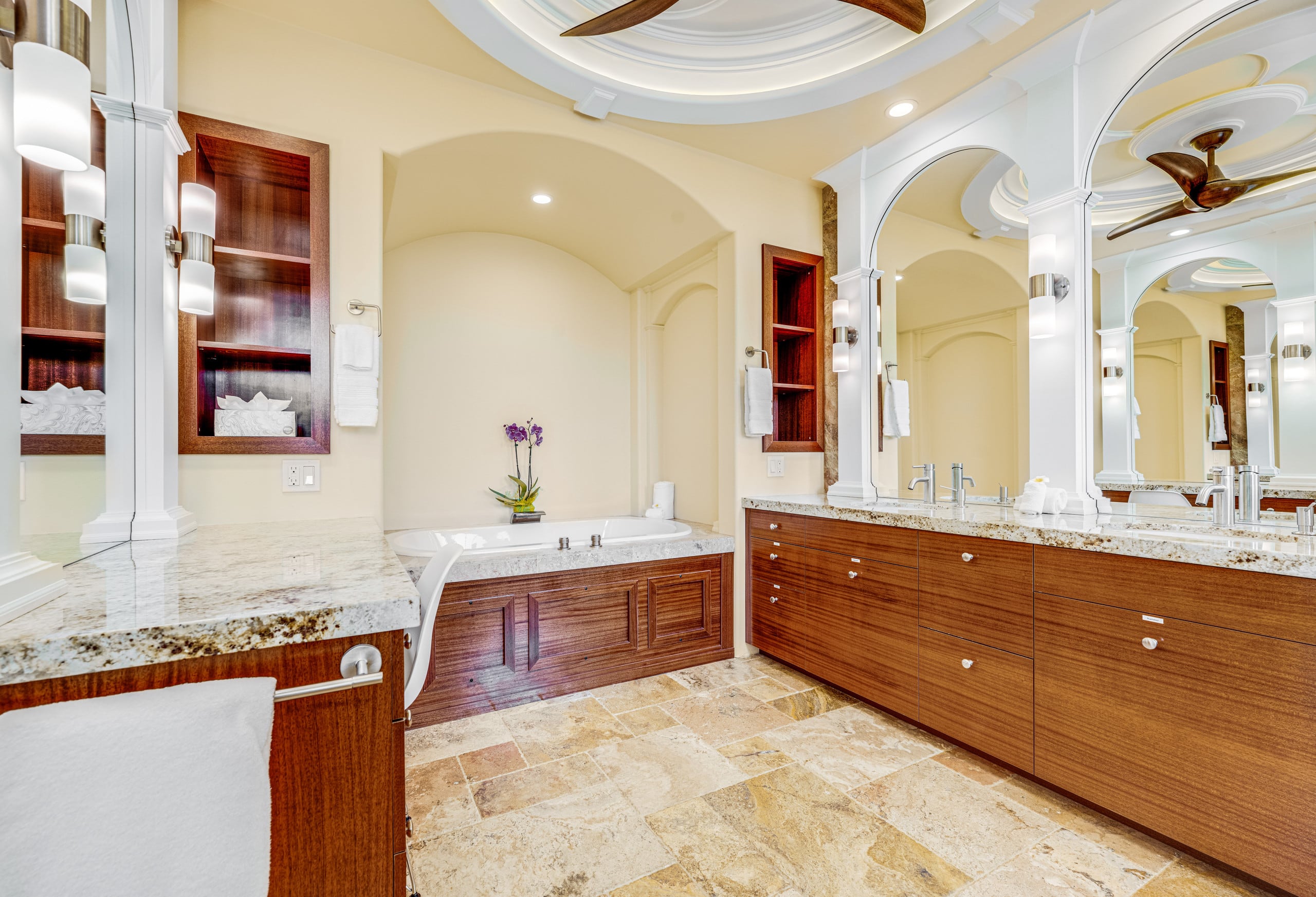 Villa in Kihei · ★5.0 · 6 bedrooms · 9 beds · 5 baths - Image 36