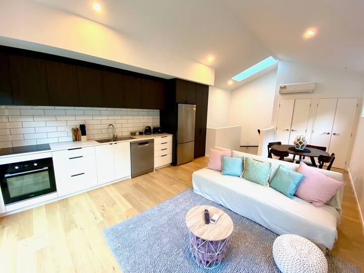 2 Bedroom Arthurs Point Apartment Apartments for Rent in Queenstown