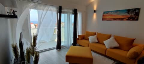 Garden house (2nd floor - amazing view)