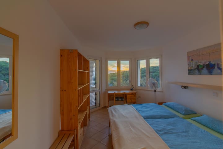 Chumba 1 cha kulala ghorofani