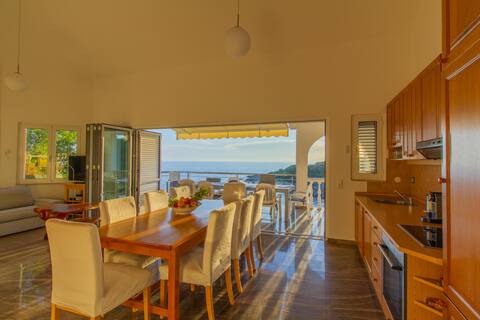 Top Airbnb: Villa by the sea - entire house in Potočnica
