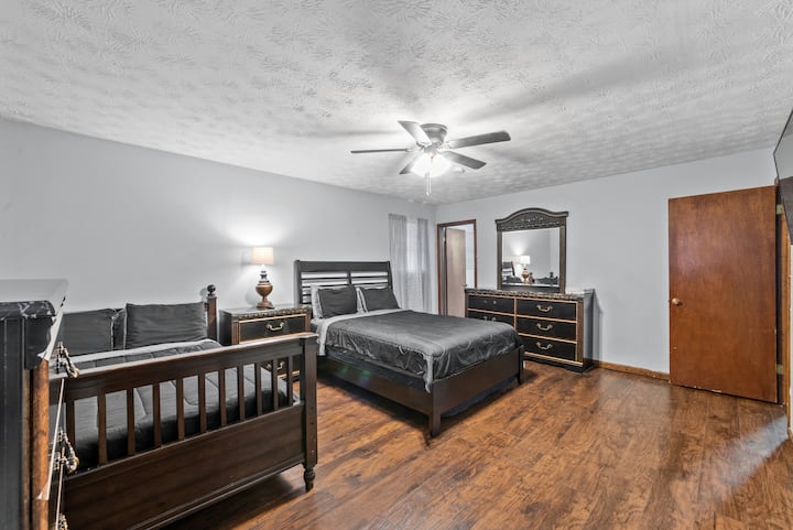 غرفة النوم 1