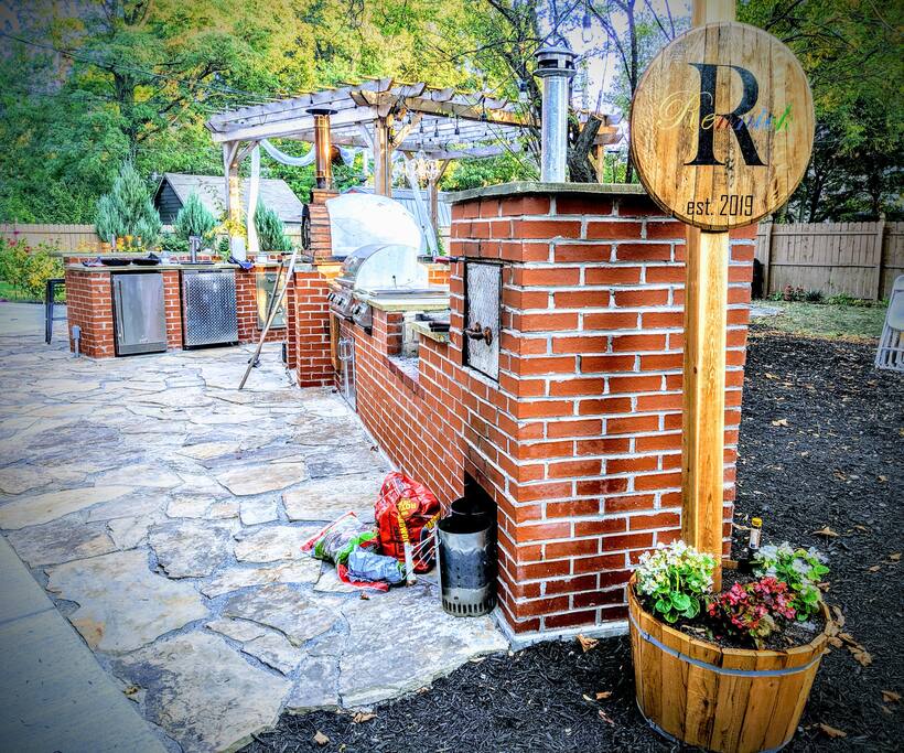 Apt A at The Benninghofen House 2 Bedrooms